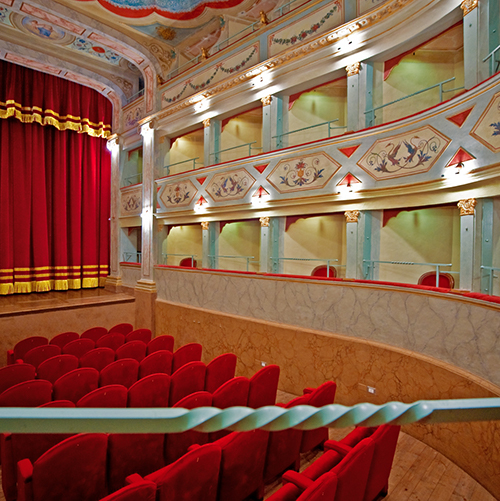 TEATRO APOLLO